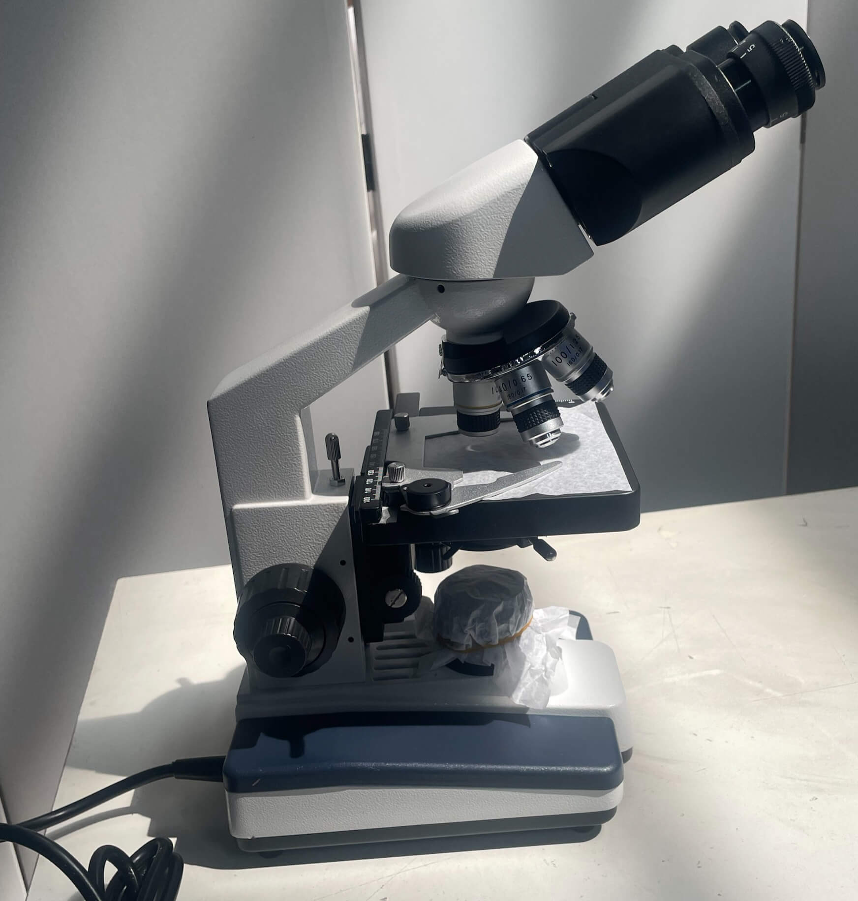 Biological Microscope (4) المجهر البيولوجي (4)